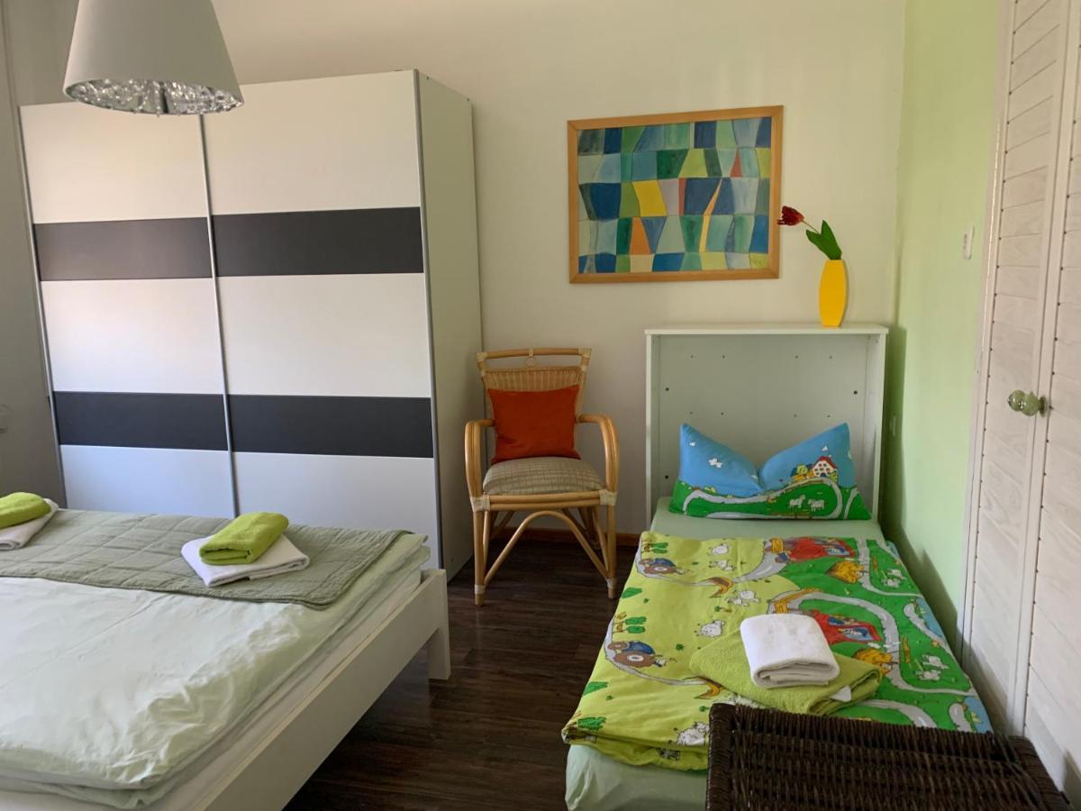 Helenes Ferienwohnung Auf Dem Bauernhof - Lausitzer Seenland Lauta 외부 사진